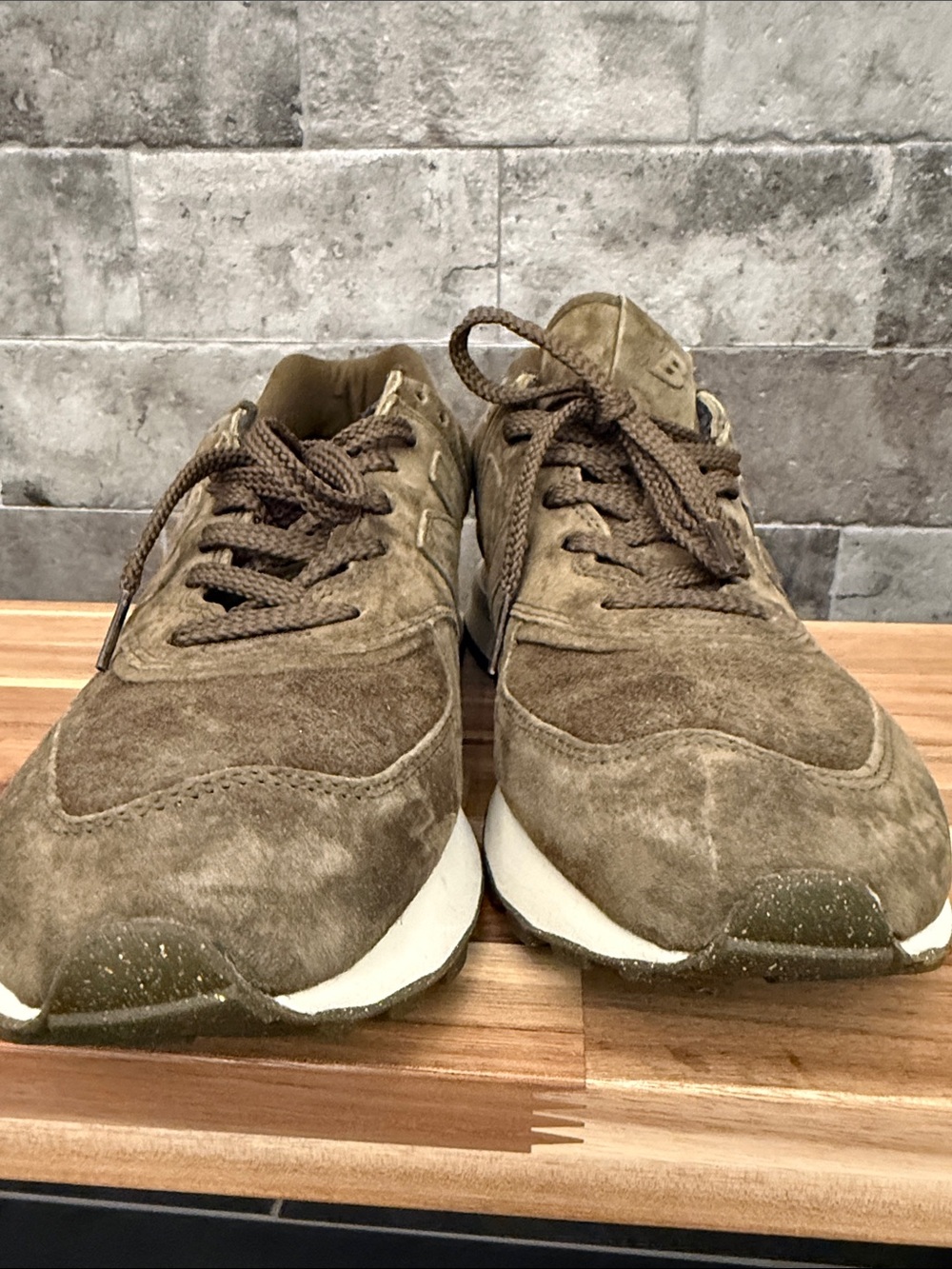 New Balance Olive Green Suede Men's Sneaker size 10 - Picture 8 of 16